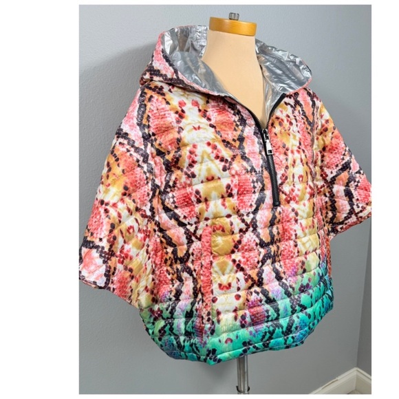 Think Royln HEROINE Hooded Quilted Puffer Ski Pullover Jacket Poncho - Picture 6 of 13